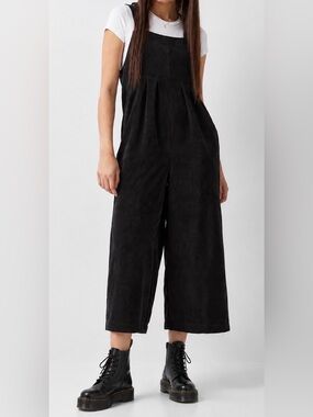 Simons Black Corduroy Wide Leg Cropped Overalls Jumpsuit XS